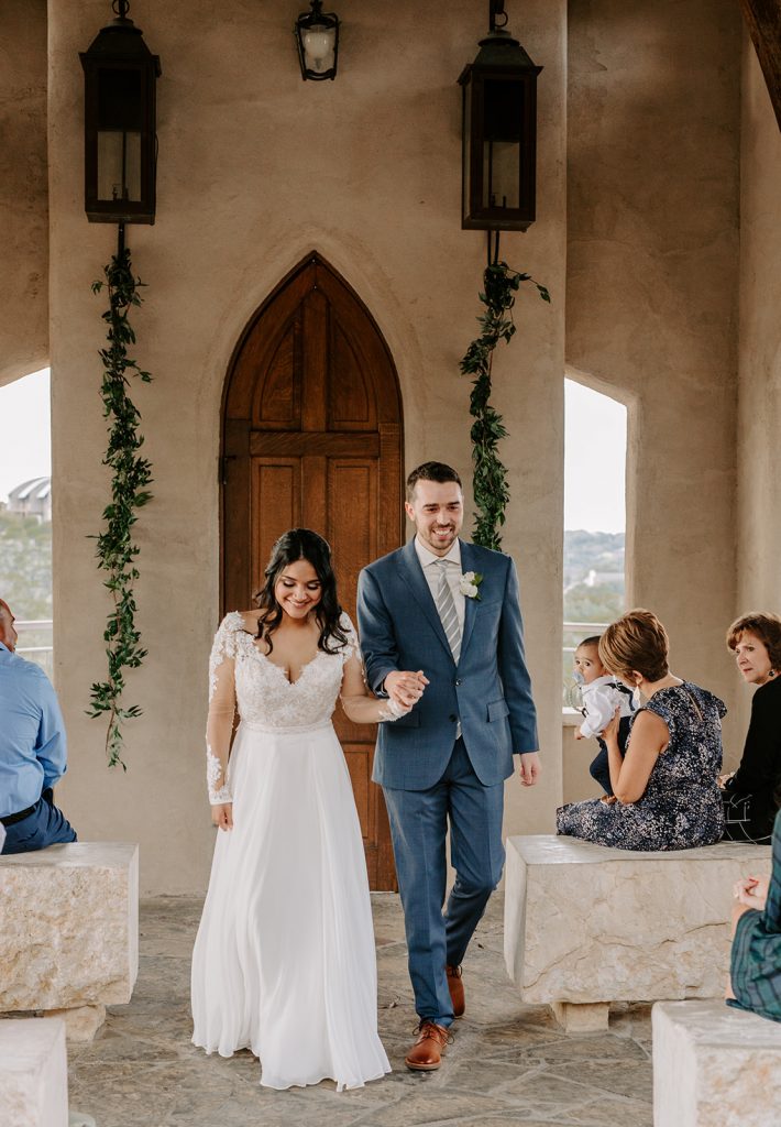 Texas Elopement Photographer - Chapel Dulcinea - Austin, Texas - Meme Urbane Photography 