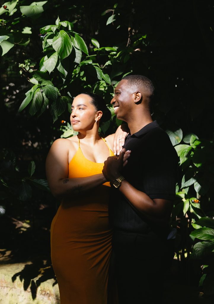 PAIGE + CHRIS - AESTHETIC TEXAS DISCOVERY GARDENS ENGAGEMENT SESSION - DALLAS, TEXAS