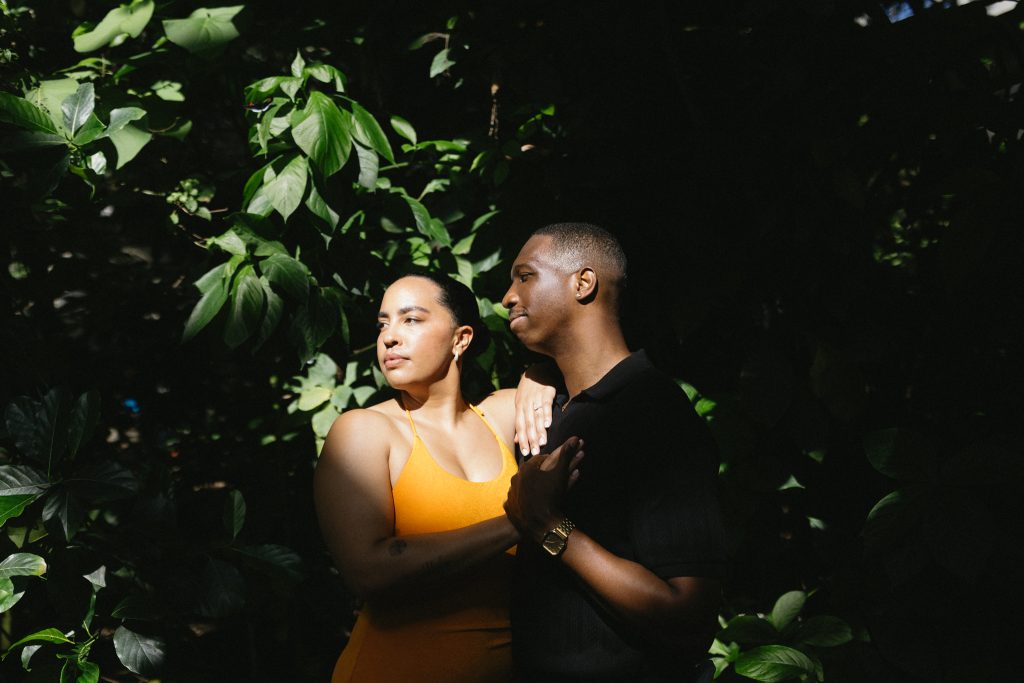 PAIGE + CHRIS - AESTHETIC TEXAS DISCOVERY GARDENS ENGAGEMENT SESSION - DALLAS, TEXAS