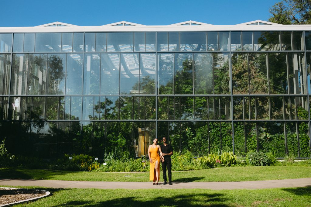 PAIGE + CHRIS - AESTHETIC TEXAS DISCOVERY GARDENS ENGAGEMENT SESSION - DALLAS, TEXAS